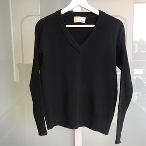 Wilfred Free V-Neck Lightweight Sweater